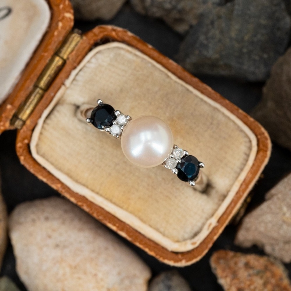 AKOYA PEARL RING W/ SAPPHIRE ACCENTS WHITE GOLD